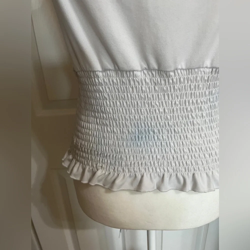 💙White tank Top - Picture 7 of 11